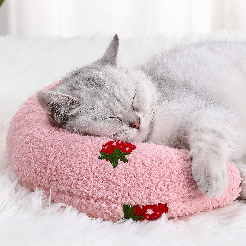 Chic U-Shaped Pet Pillow - The Ultimate Neck Protector and Deep Sleep Headrest for Kittens and Puppies